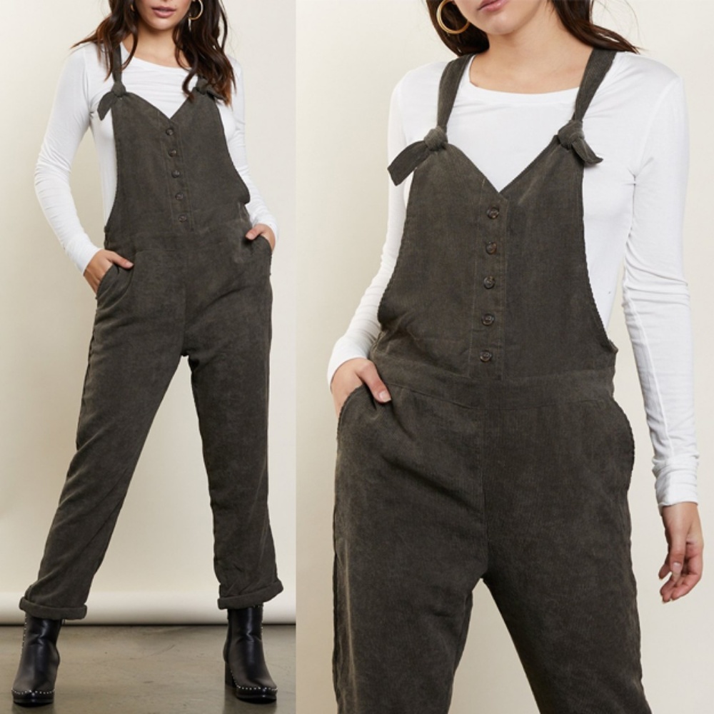 Mustard Seed Olive Corduroy Crop Overall Jumpsuit - Picture 6 of 7